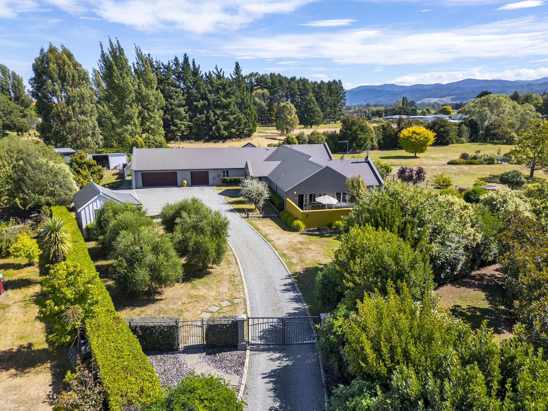 7 Rexwood Estate Carterton_0