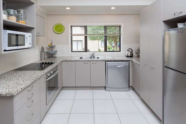 20 Skip Lane East Tamaki_4