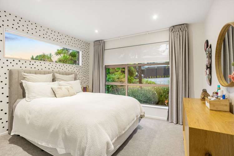 19 Churchouse Road Greenhithe_14