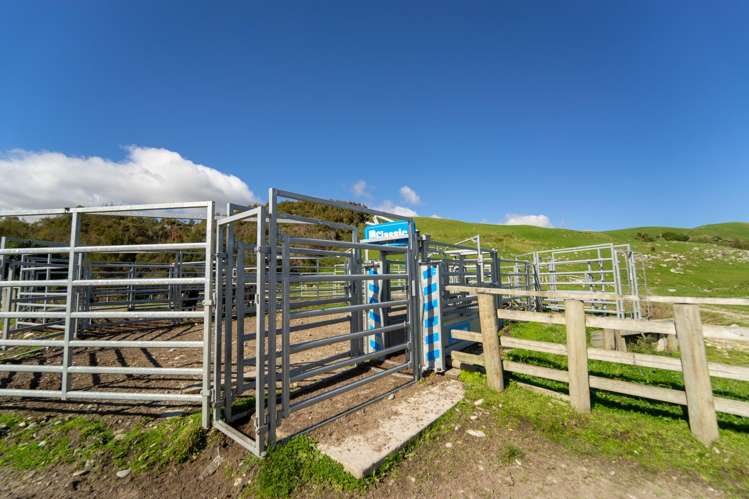 Quartz Range Road Bainham_6