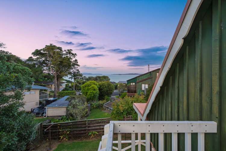 21 Mariners Grove Algies Bay_23