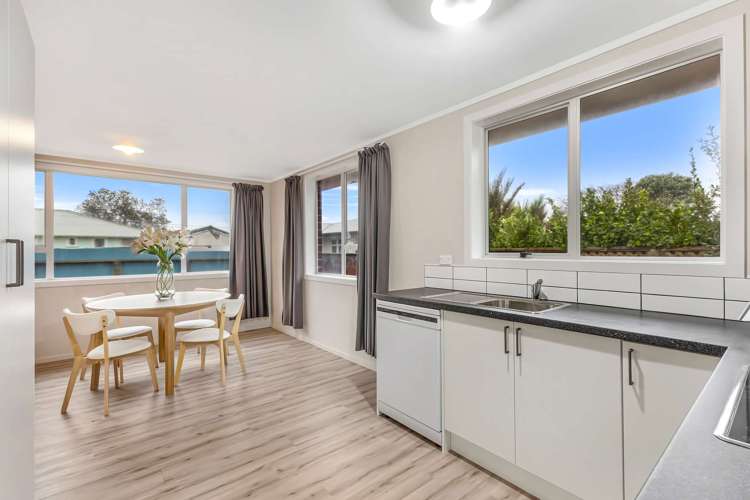 14 Harriet Place Spotswood_15