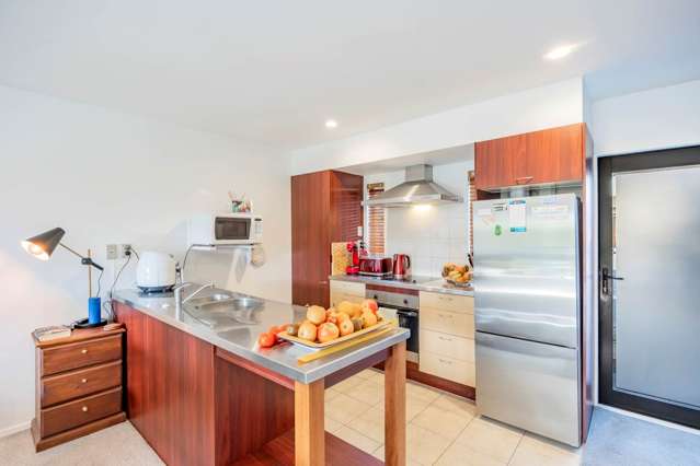 228E Green Lane West Epsom_3