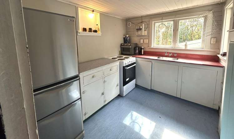 8 School Road Kakanui_7