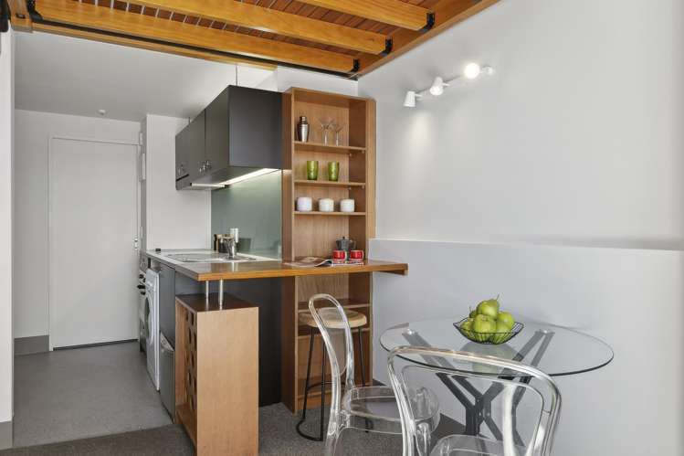 27/29 Webb Street Mount Cook_5