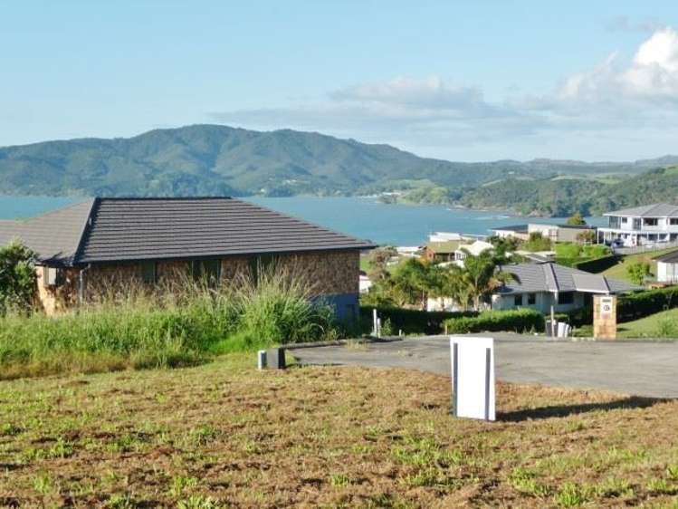 35 Eagles Way Cable Bay_10