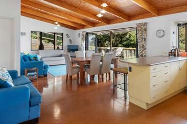 81 Whangaumu Street_4