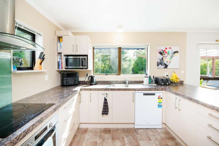 17 Park View Avenue Feilding_23