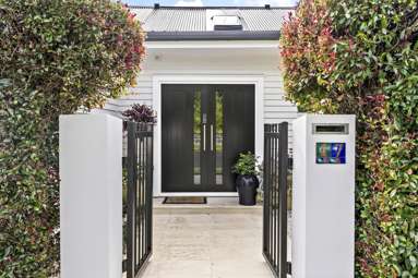17 Papahia Street_3