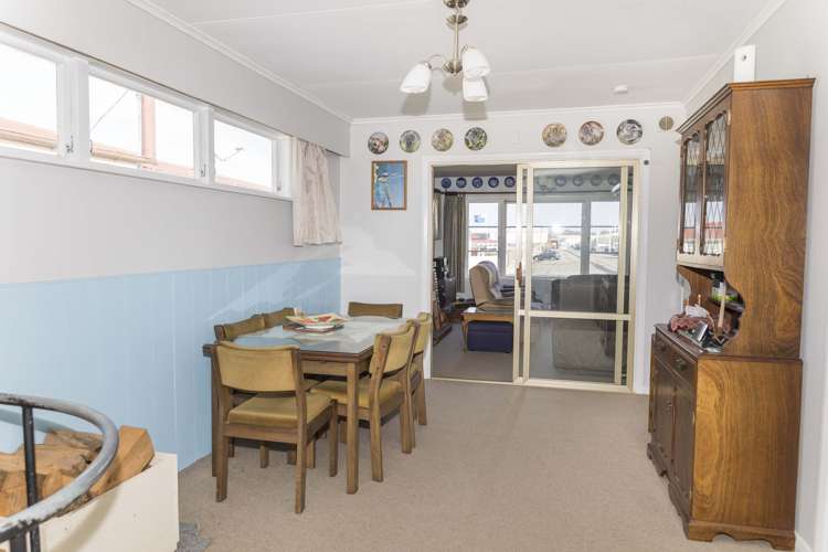 73 Barraud Street Dannevirke_5