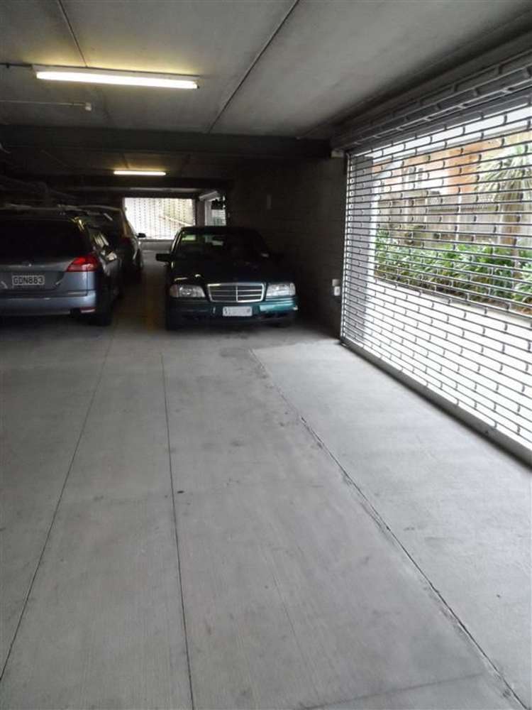 302/72 Herald Street Berhampore_10