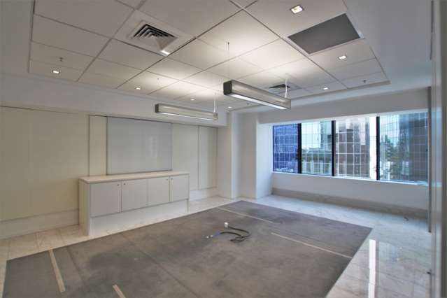 19 Victoria Street West City Centre_1