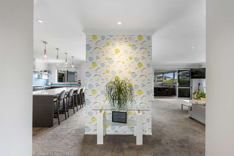 6 Defender Crescent Beachlands_22