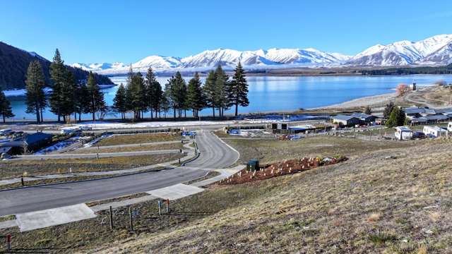 The One You have been Waiting For: Station Bay Lake Tekapo