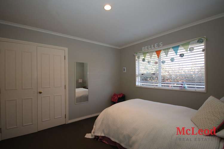 56 Farm Road Allenton_19