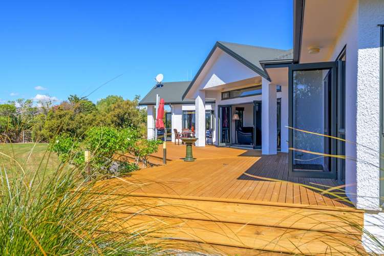 79 Polson Hill Drive Aokautere_17