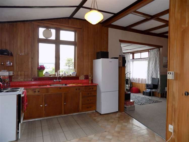 4 Silverton Road Waihi_14