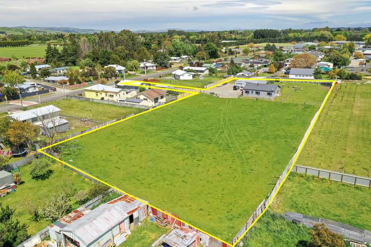 21a River Road Masterton_13