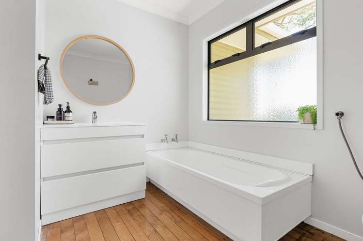 1309 Hetherington Road Ruawaro_15