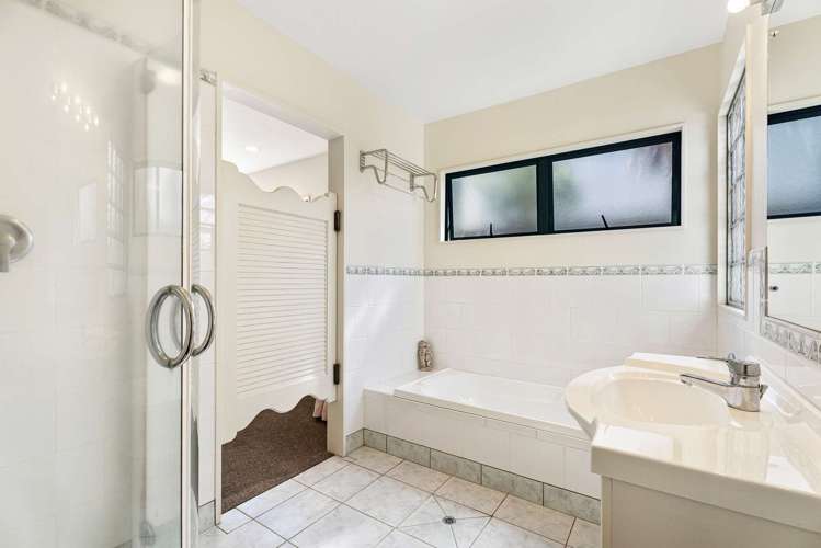 308 Main Road Tairua_15