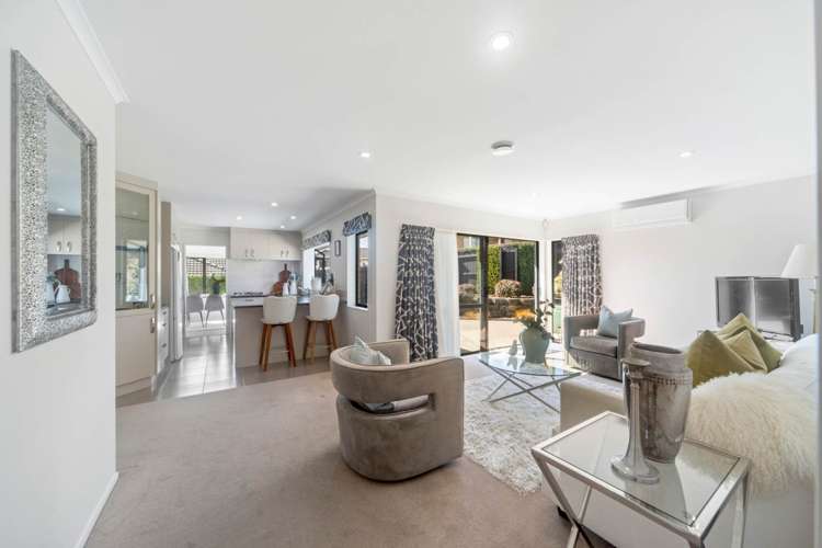 11 John Brooke Crescent East Tamaki Heights_11