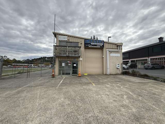 106 Main Road Kumeu_1