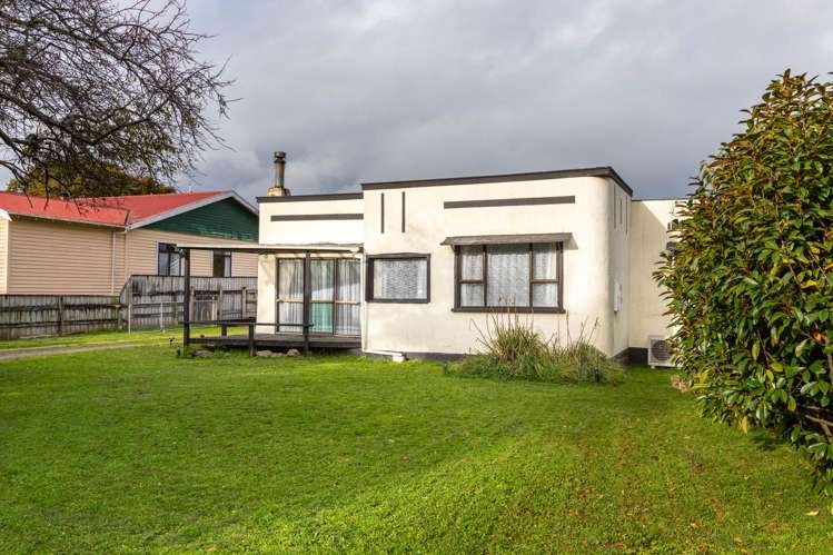 225 Main Street Pahiatua_15