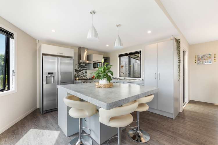 18 Gyle Place Pyes Pa_2