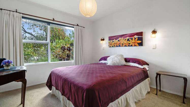 2 Shelley Street Otumoetai_11