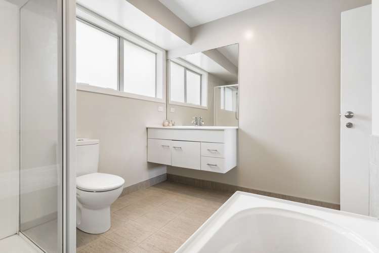 3 Fendalton Place Hatfields Beach_16