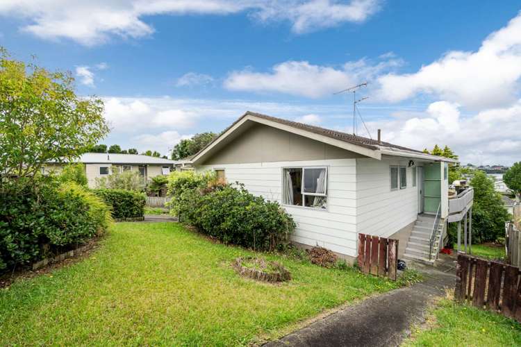 13 Celeste Place Wairau Valley North Shore City Houses for Sale