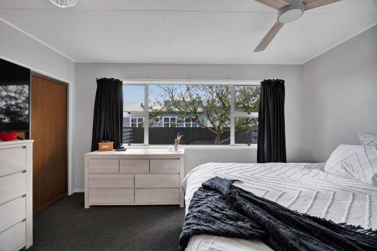 12 Tawa Street Hawera_9