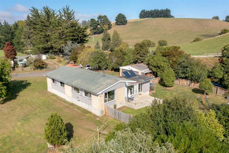 1 Watkin Drive Karitane_21