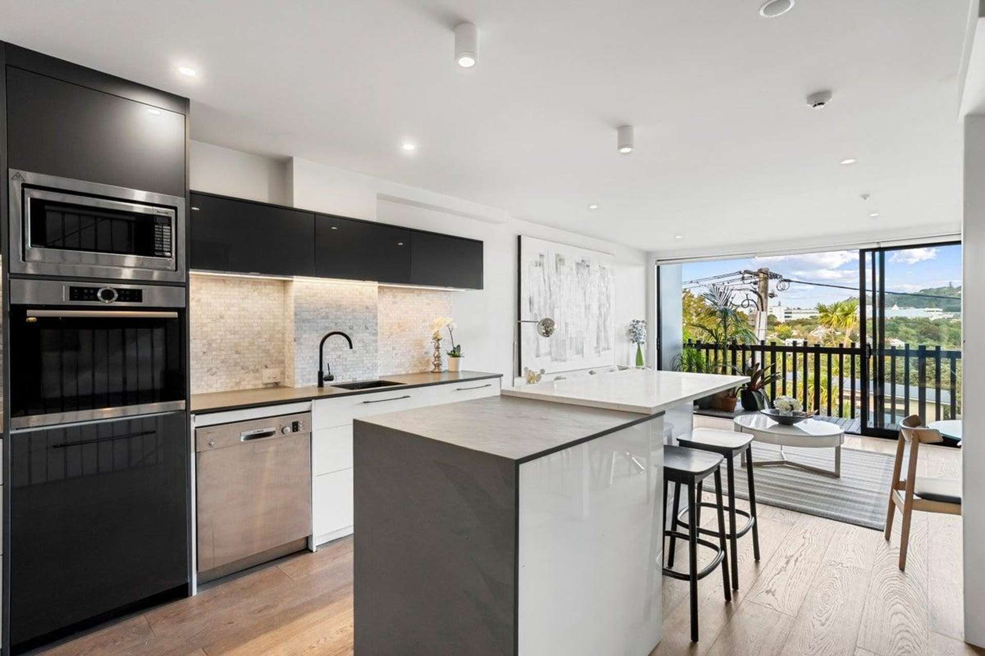 8/6 Waima Street Grey Lynn_0