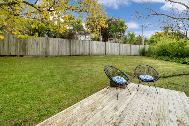 2/970 Beach Road Torbay_6