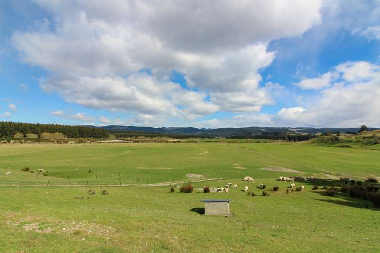 130 Waianakarua Road Herbert_23