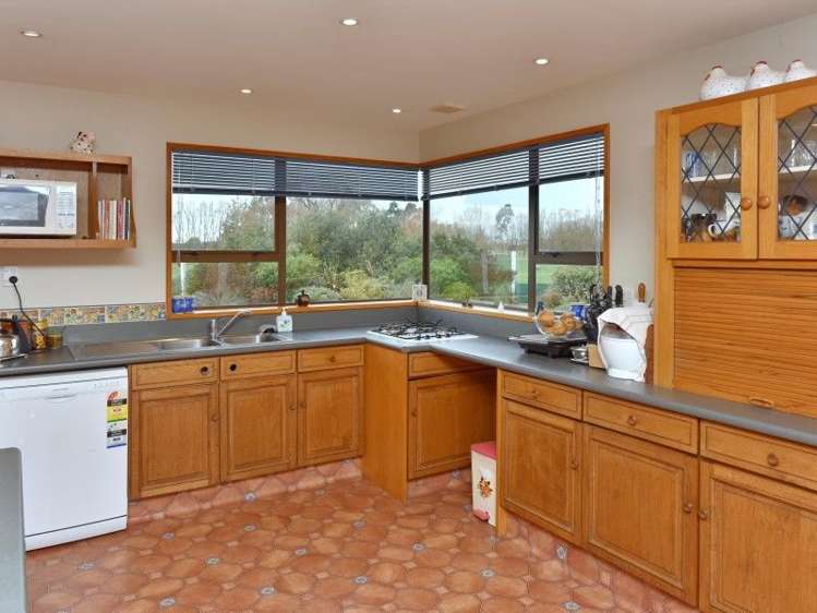 256 Lineside Road Flaxton_3