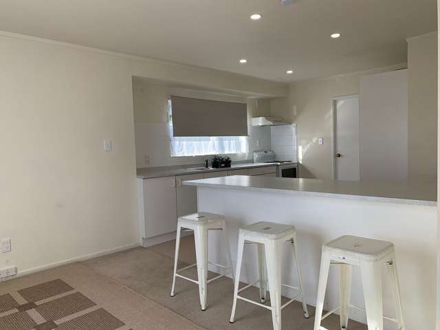 1/256B Birkdale Road Birkdale_2