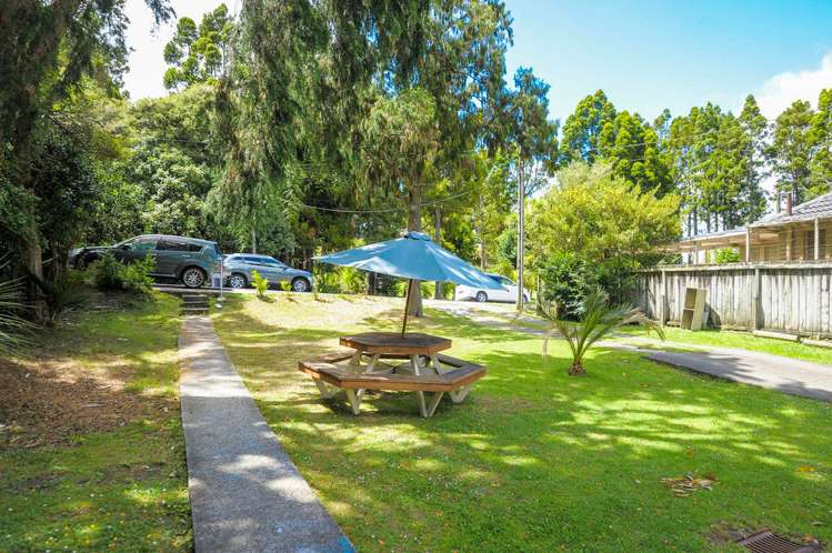 25 Hollywood Avenue Titirangi_4