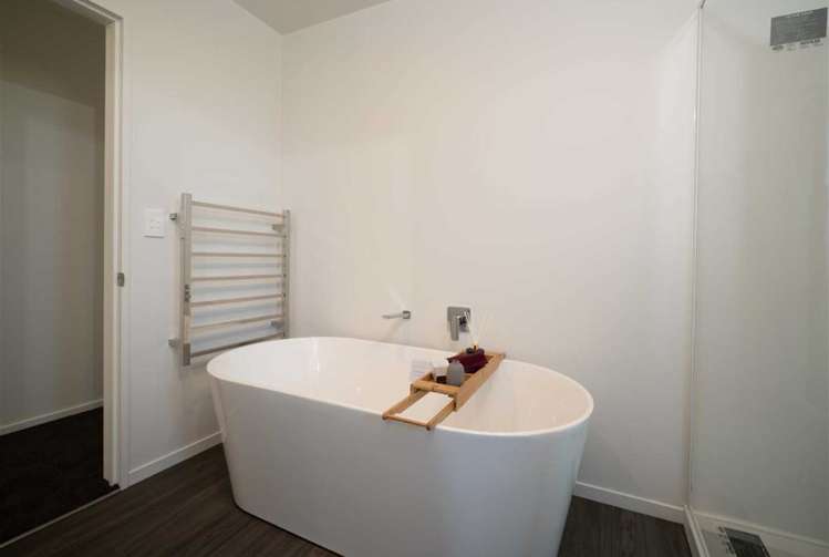 6 Delorean Drive Rolleston_9