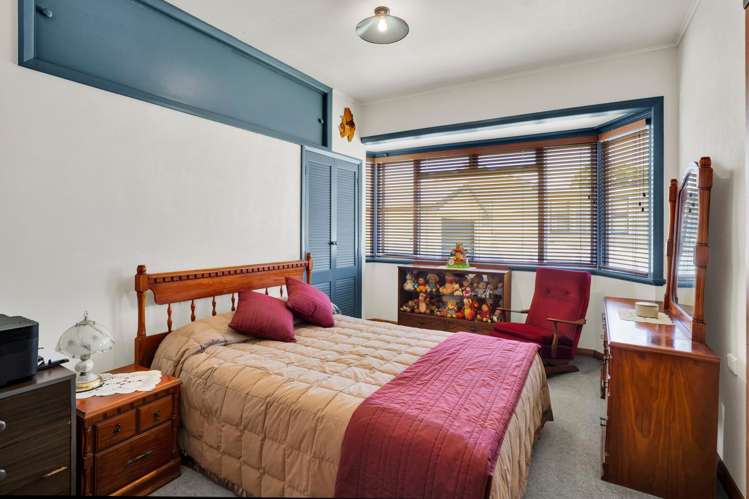 53 Domett Street Opunake_19