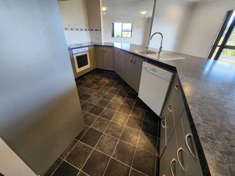 254a Mountain Road Lepperton_10