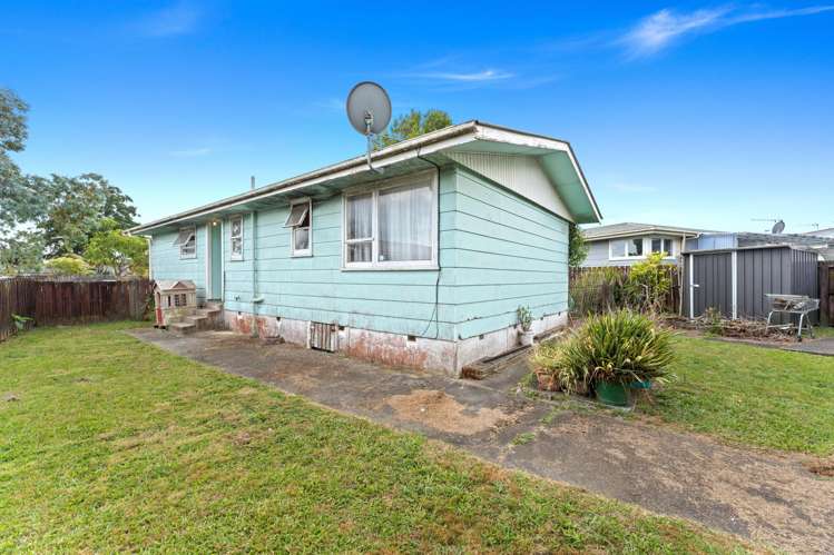 8 Winiata Terrace Papakura_17