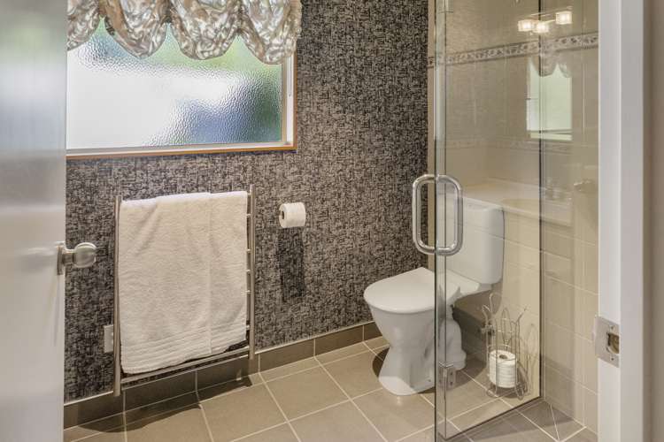 14 Orpington Place Stoke_14