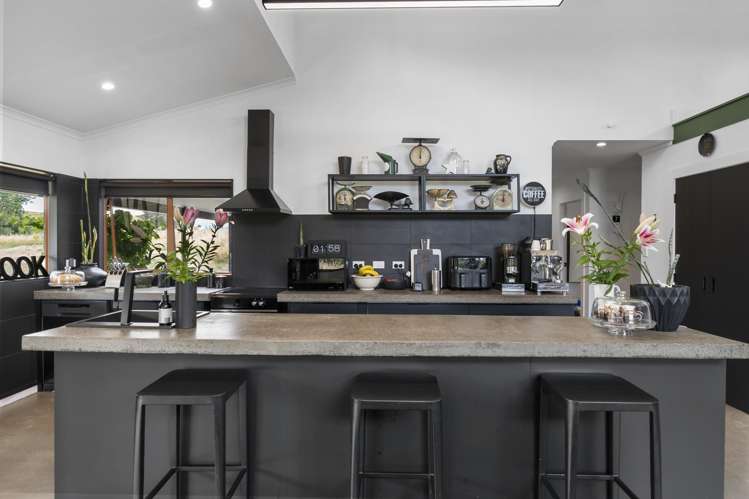 315b Ashhurst Road Bunnythorpe_18