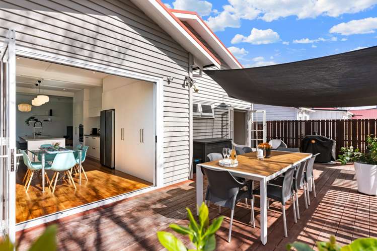 8 Fifth Avenue Mount Albert_7