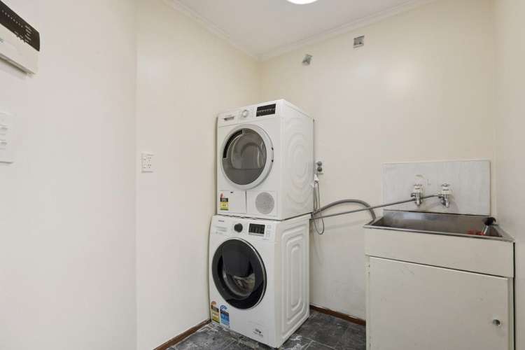 560 Brighton Road Westwood_21