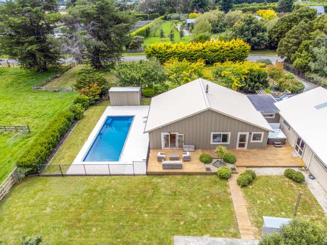 2 Campbell Drive Martinborough_1