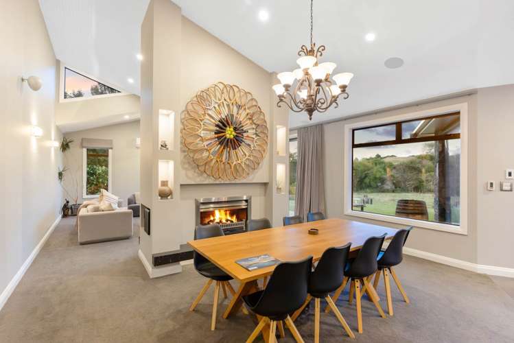 20 Whiteways Drive_4