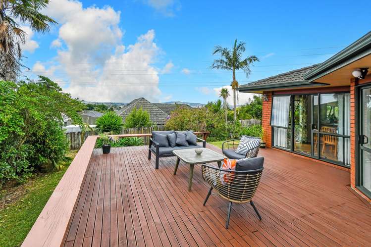 10 Kylie Court Clover Park_2